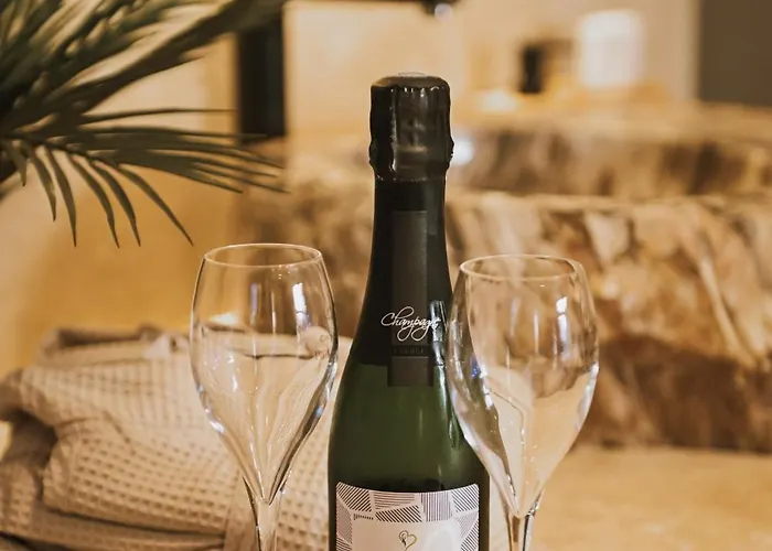 Da Lisa Wellness Proche Centre Appartamento