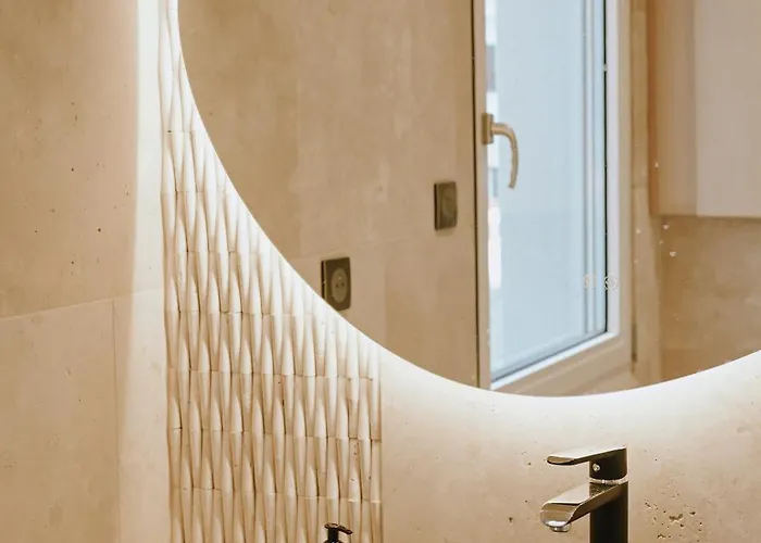 Da Lisa Wellness Proche Centre Appartamento